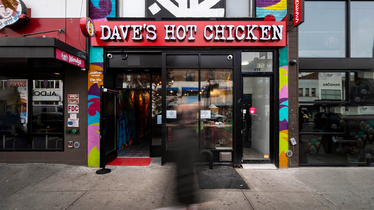Your Dave's Hot Chicken Place in Brooklyn, NY (Bayridge)