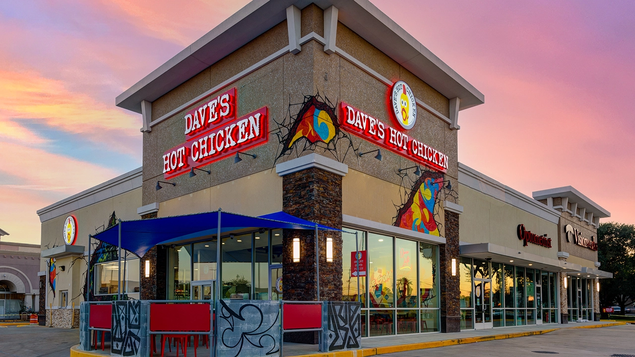 Your Dave's Hot Chicken Place in Houston, TX (Westheimer Rd.)