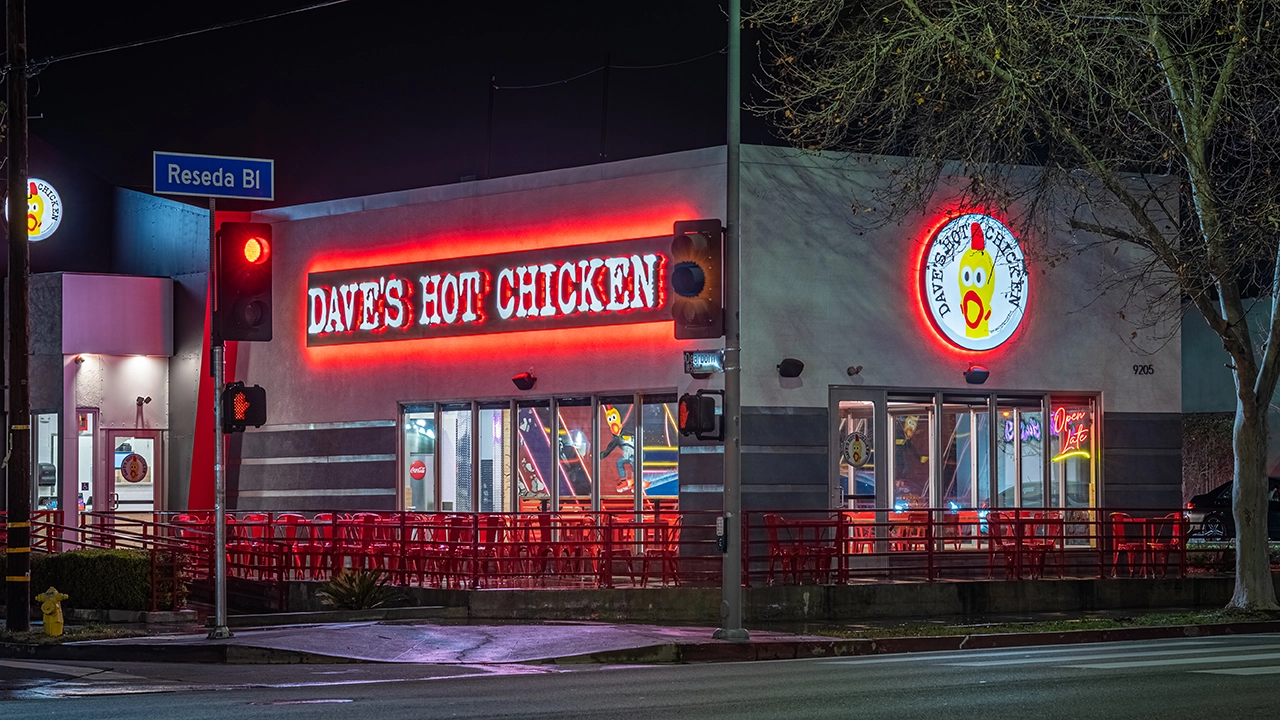Your Dave's Hot Chicken Place in Northridge, CA (Reseda Blvd)